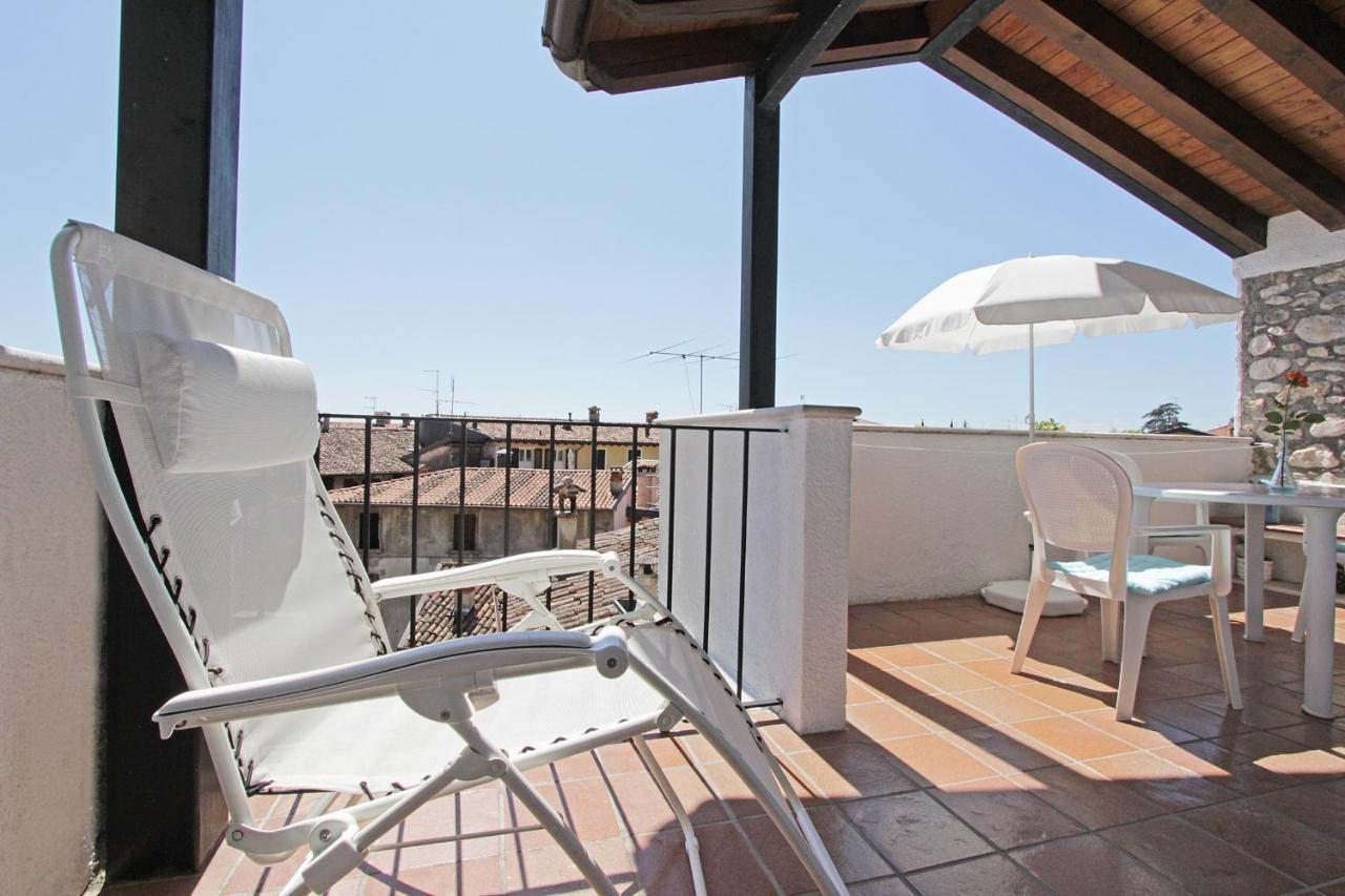 Casa Marsilva - Holiday Apartment With Roof Terrace, Near The Lake Toscolano Maderno Luaran gambar