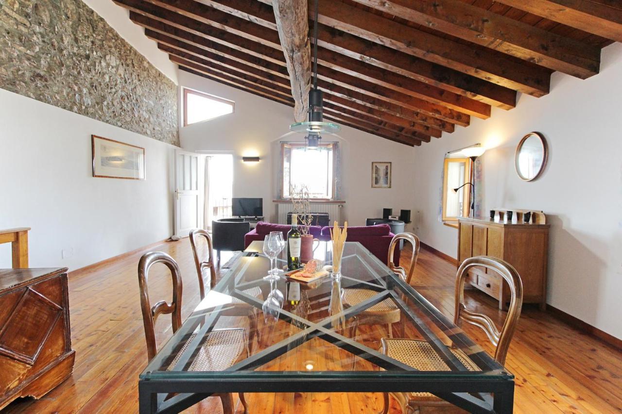 Casa Marsilva - Holiday Apartment With Roof Terrace, Near The Lake Toscolano Maderno Luaran gambar