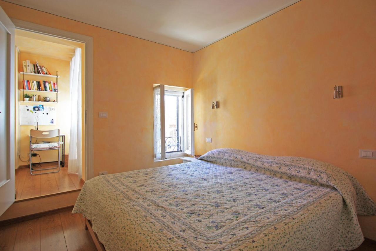 Casa Marsilva - Holiday Apartment With Roof Terrace, Near The Lake Toscolano Maderno Luaran gambar
