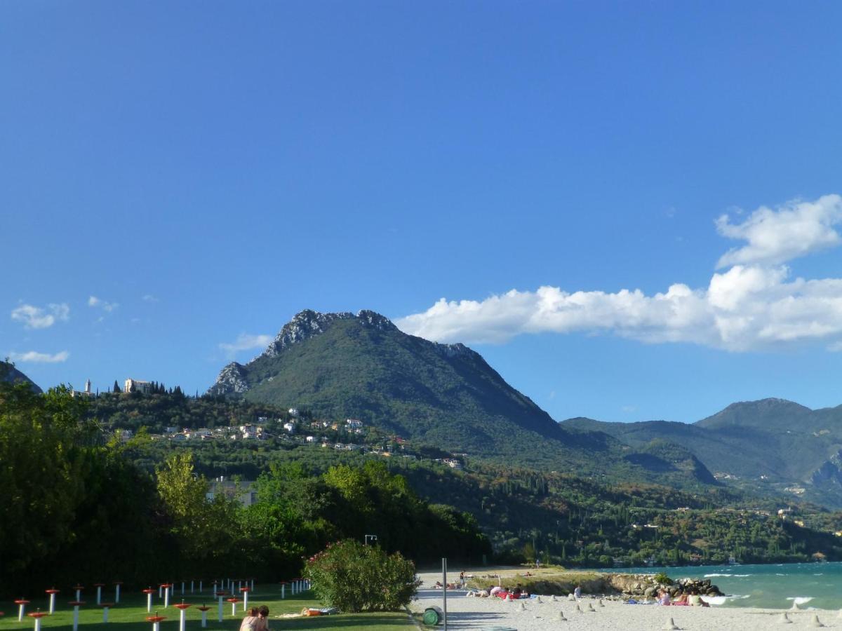 Casa Marsilva - Holiday Apartment With Roof Terrace, Near The Lake Toscolano Maderno Luaran gambar